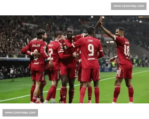 欧冠焦点战皇马迎战利物浦宿敌再遇引爆欧洲之夜巅峰对决战术与荣耀交织 欧冠焦点战皇马迎战利物浦宿敌再遇引爆欧洲之夜巅峰对决战术与荣耀交织